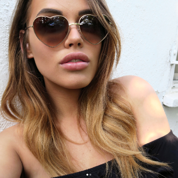 Aina Lesse Aina Lesse